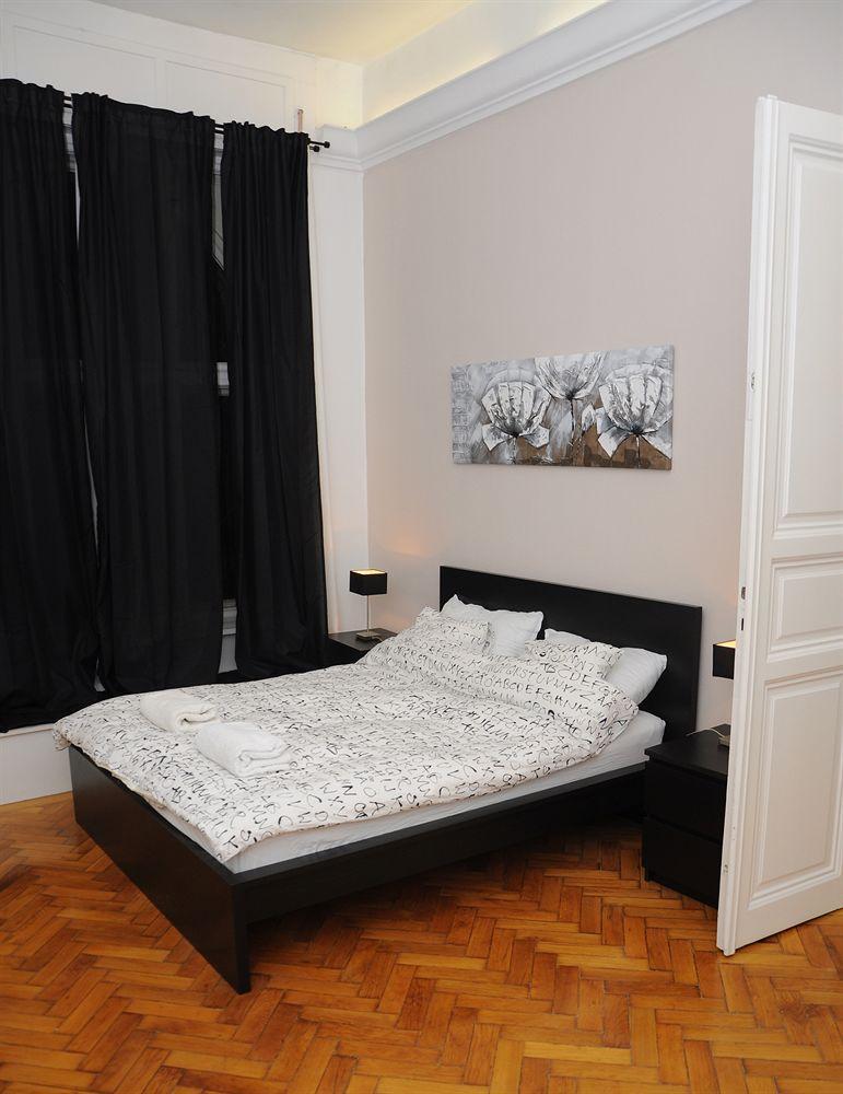 Zonaflat - Opera Apartment Будапеща Екстериор снимка